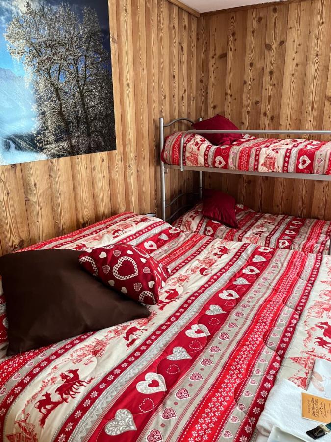 Residenze Vezza - La Corteccia- Lejlighed Vezza dʼOglio Eksteriør billede